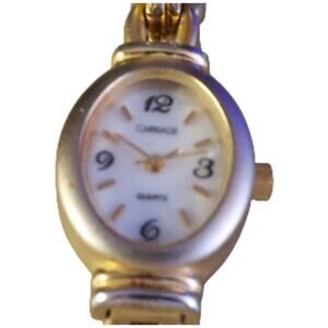 Timex Carriage Women's two-tone, MOP dial, quartz watch Vintage New Battery